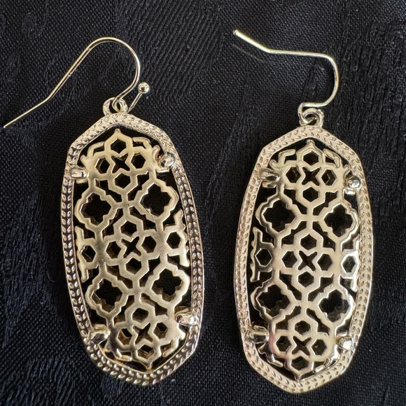 Kendra Scott Accessories - Kendra scott gold earring